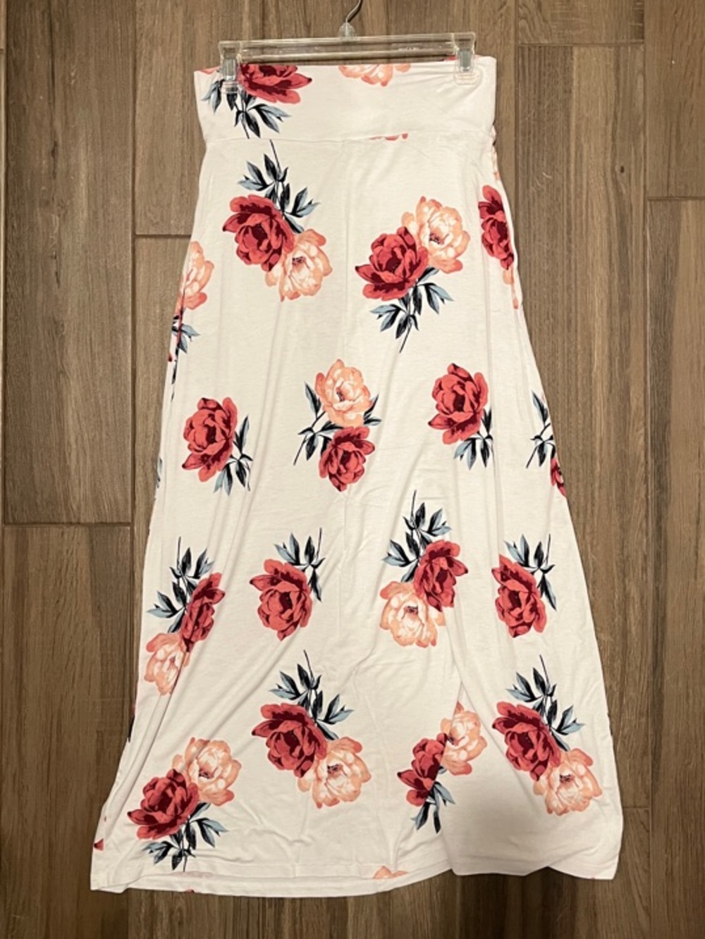 Charlotte Russe White Maxi Skirt with Pink & Red Rose Print